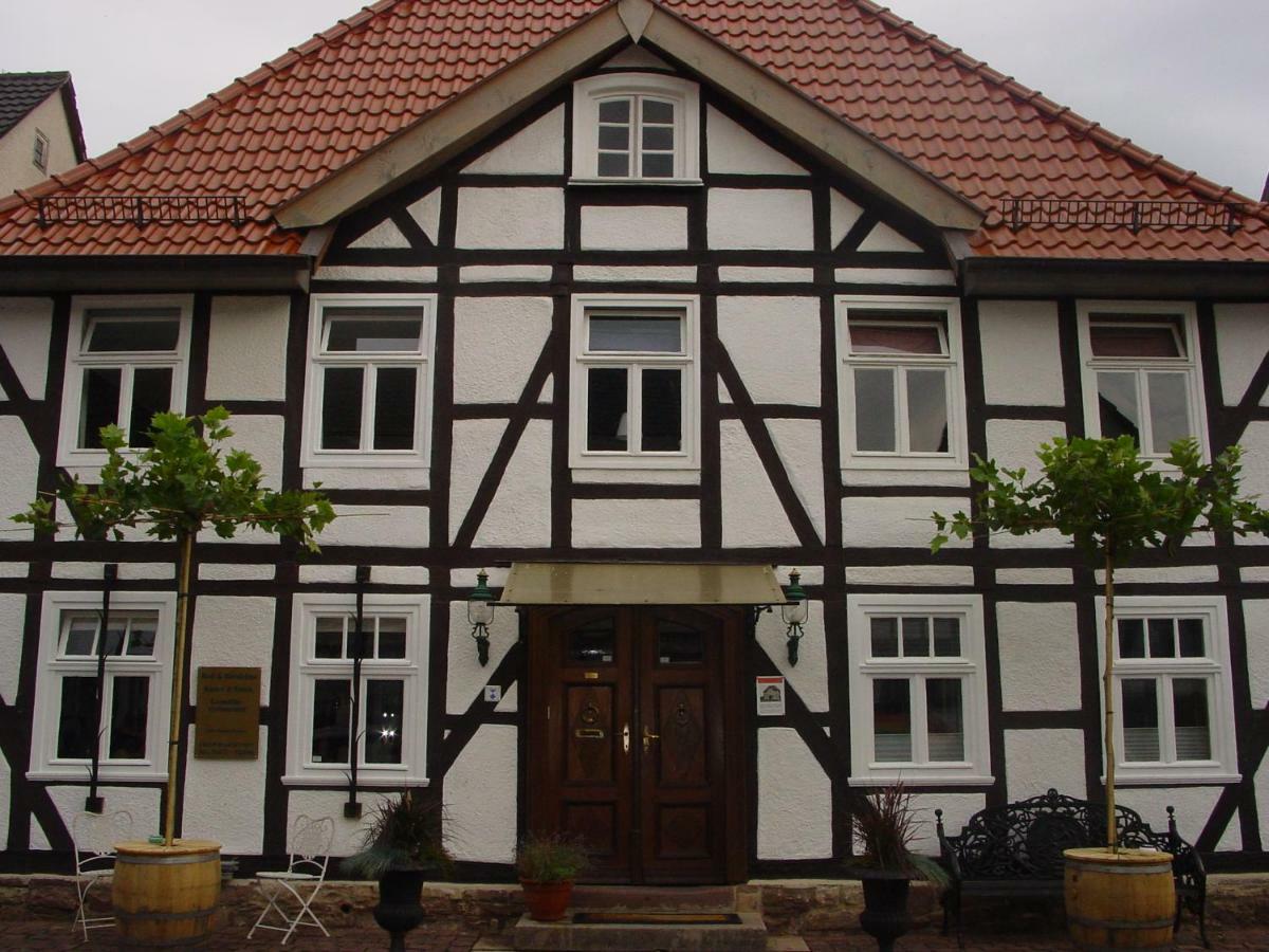 Robert'S Bed & Breakfast Helmarshausen Экстерьер фото
