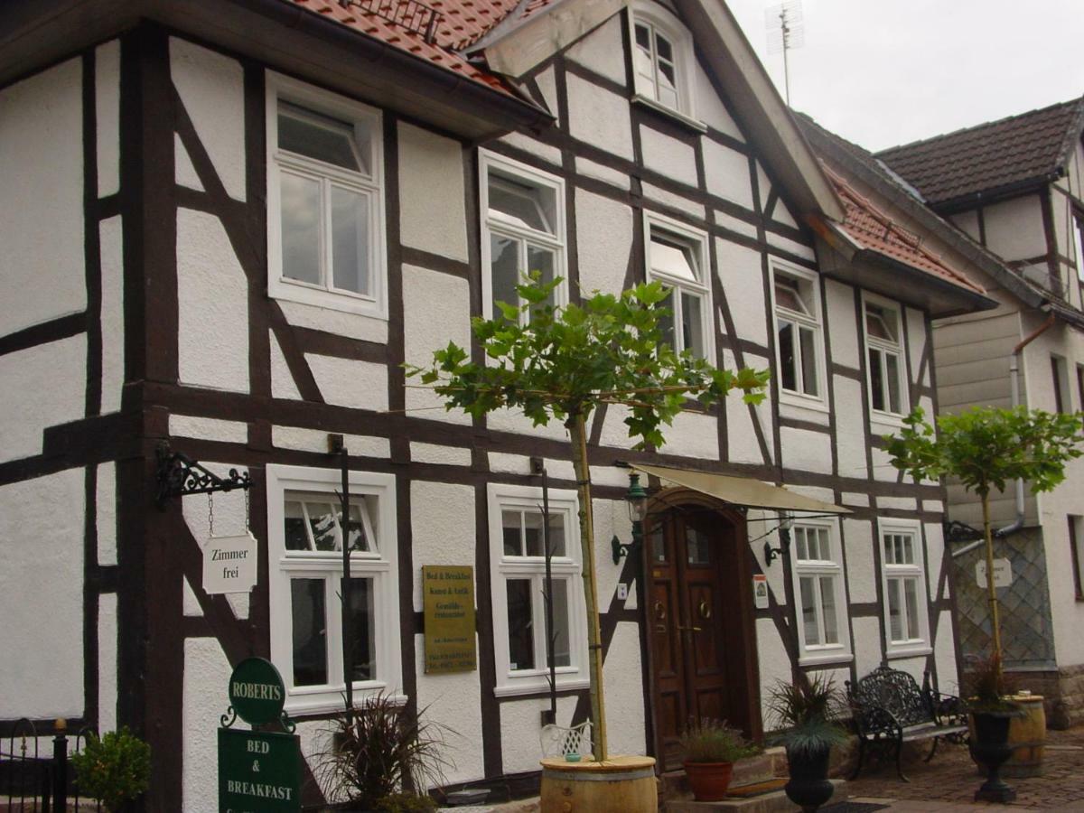 Robert'S Bed & Breakfast Helmarshausen Экстерьер фото